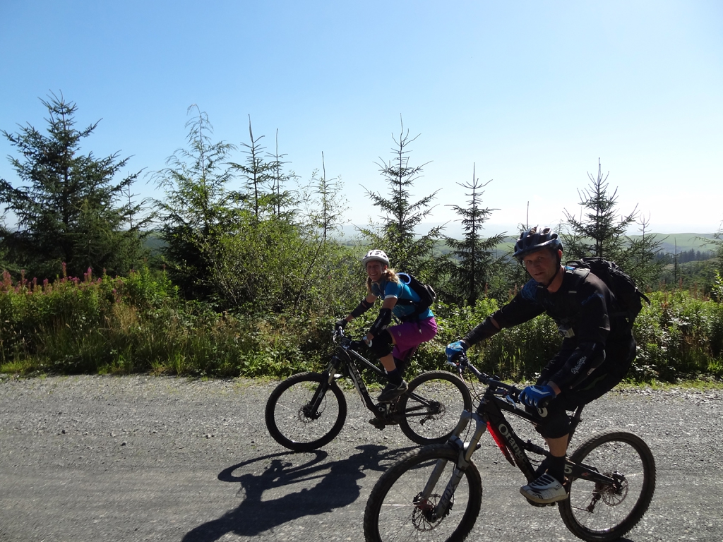 dyfi_gravity_enduro_2_20120910_1962340944